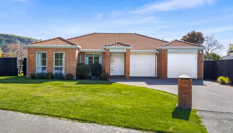 2 Warner Place, Heathcote Valley