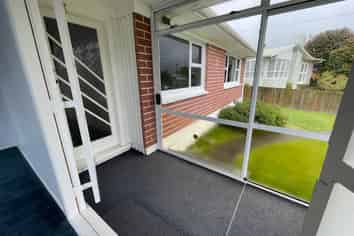 28 Lewis Street, Glenview