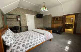 Room 3/ 21 London Street, Dunedin Central