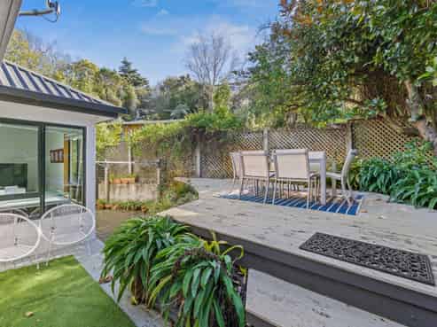 16B Rossmore Terrace, Cashmere