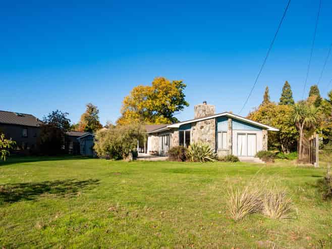 23 & 25 Aubrey Road, Wanaka