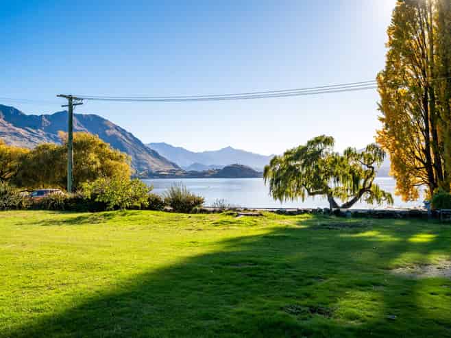 23 & 25 Aubrey Road, Wanaka