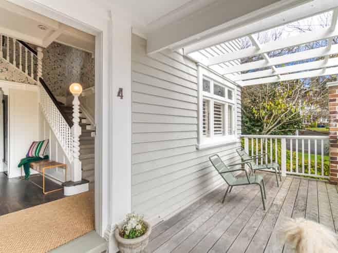 4 Castle Drive, Epsom