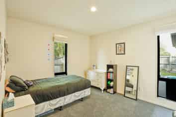 75 Sarabande Avenue, Redwood