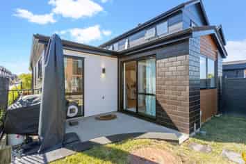 8 Honowai Street, Kumeu