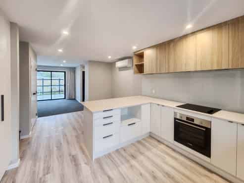 2/17 Faulke Avenue, Wainuiomata