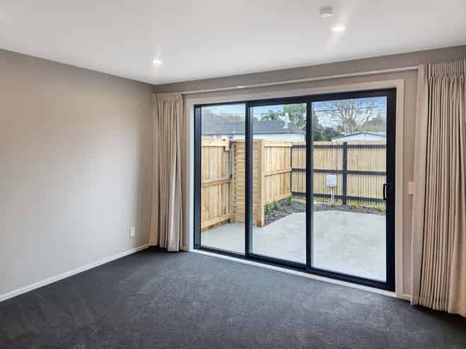 2/17 Faulke Avenue, Wainuiomata