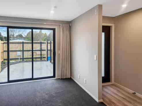 2/17 Faulke Avenue, Wainuiomata