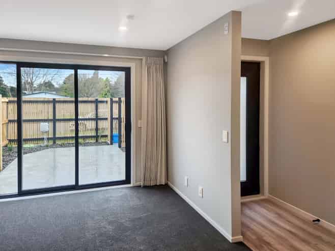 2/17 Faulke Avenue, Wainuiomata