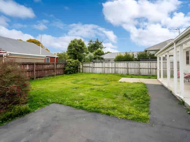 14 Rosebery Street, Belleknowes