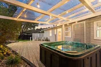 34 Mcphail Street, Birkdale