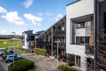 69 Rangihina Road, Hobsonville
