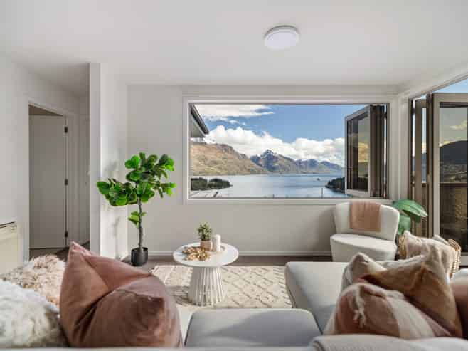 9B Panorama Place, Queenstown Hill