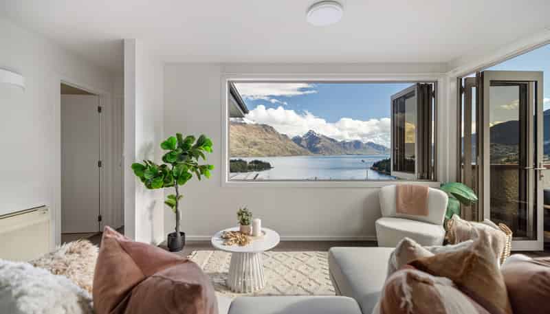 9B Panorama Place, Queenstown Hill