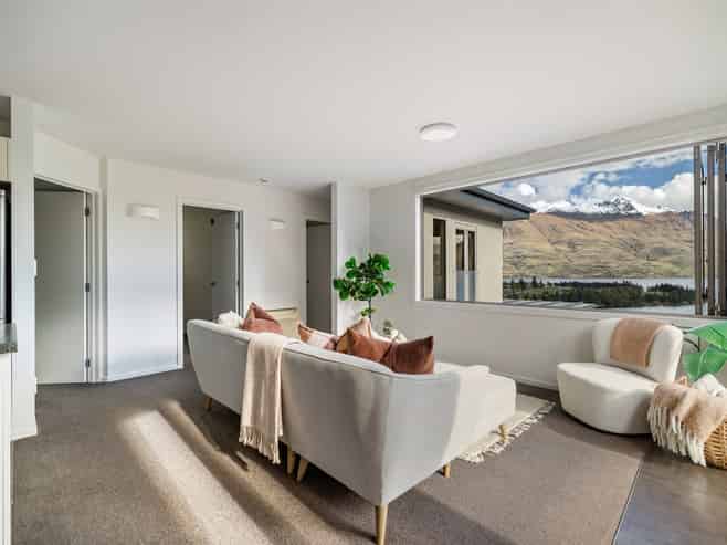 9B Panorama Place, Queenstown Hill