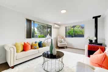 24 Oakmont Place, Wattle Downs