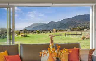 46 Paterson Drive, Wanaka