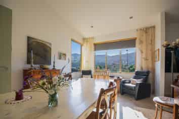 33 Seaview Lane, Akaroa