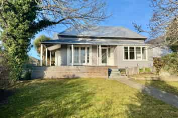32 Aynsley Street, Parkside