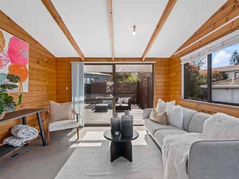 5 Elizabeth Drive, West Harbour