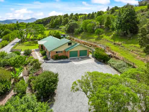 93 Falls Road, Warkworth