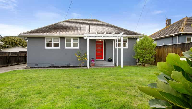 11 Hughes Cresent, Taita