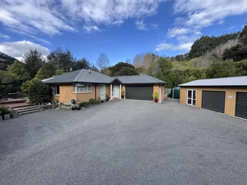 205 Okuti Valley Road, Little River