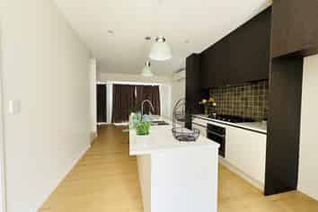 39 Lawson Creek Street, Massey