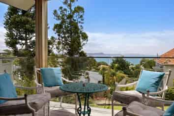 2D Vipond Road, Stanmore Bay