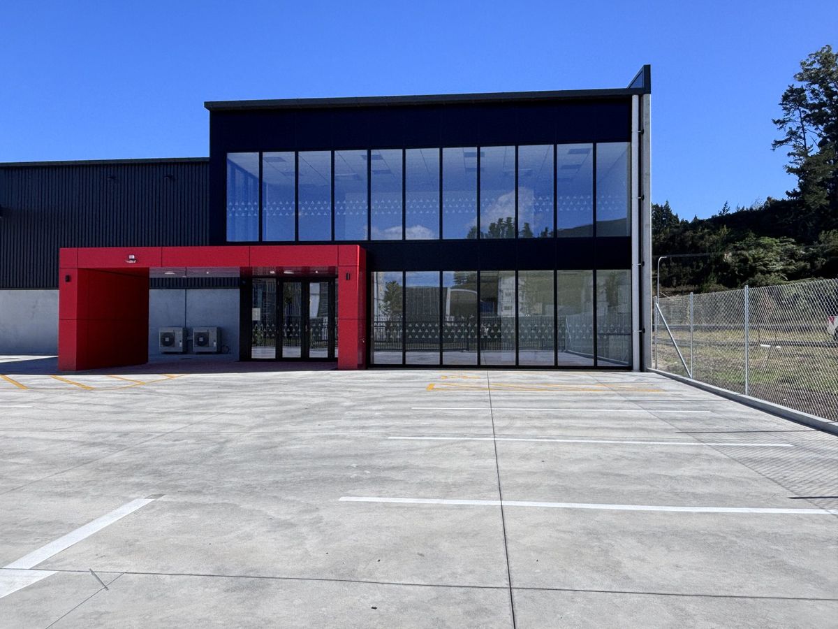 Brand new warehouse - available now - Ansicht 2
