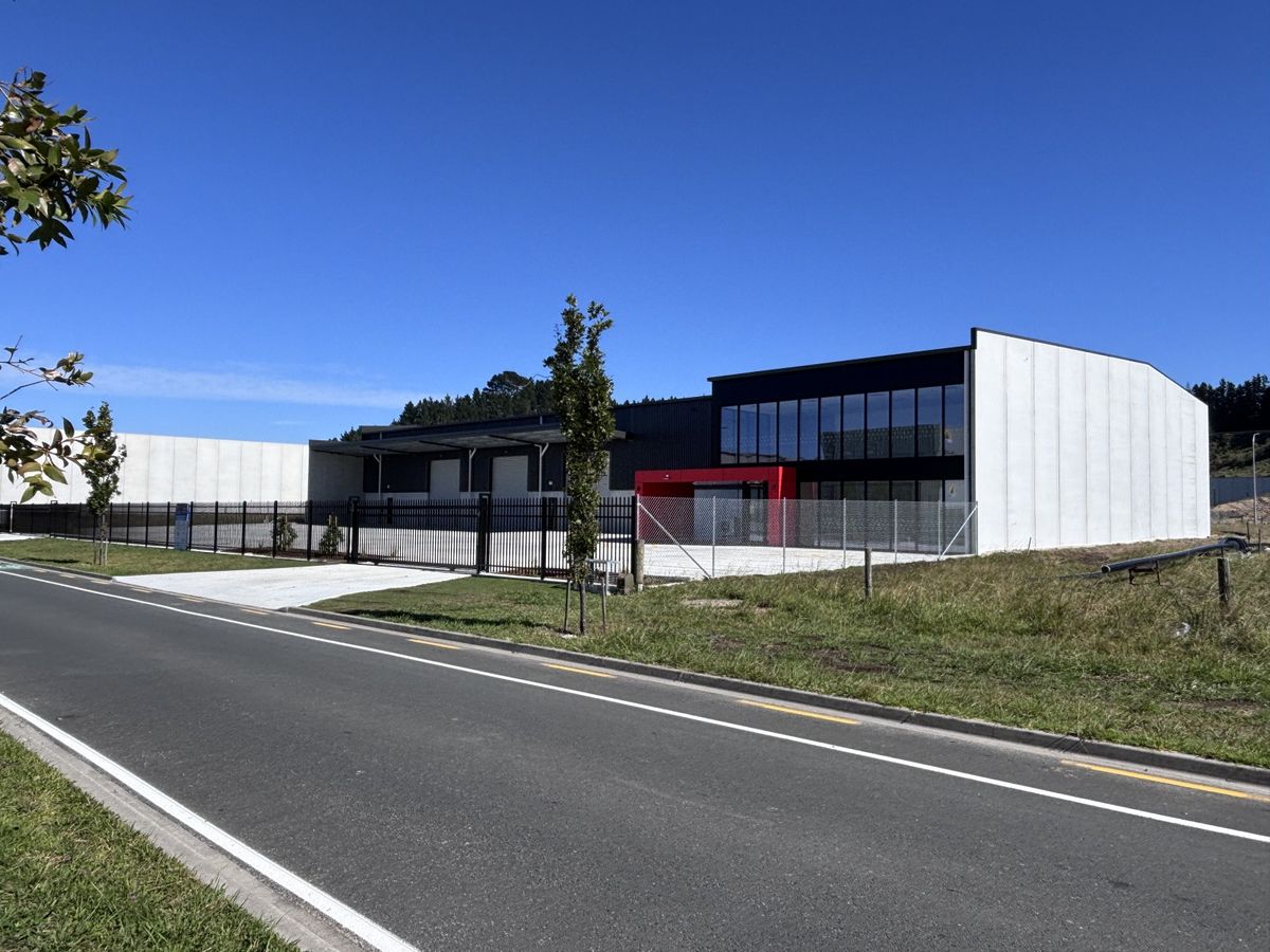 Brand new warehouse - available now - Ansicht 4