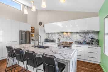 380 No 10 Road, Swannanoa