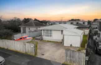 17 Oxford Road, Manurewa