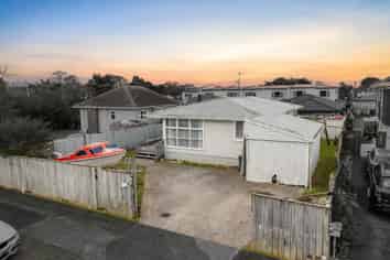 17 Oxford Road, Manurewa