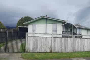 50 Aniseed Grove, Timberlea