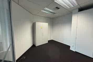 GROUND FLOOR OFFICE ON APOLLO

