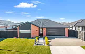 10 Weaver Street, Ravenswood
