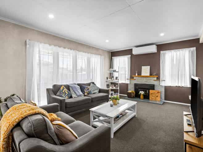 227 Lumsden Place, Akina