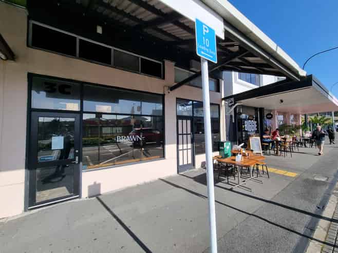 Retail By Popular Bagel & Doughnut Shops