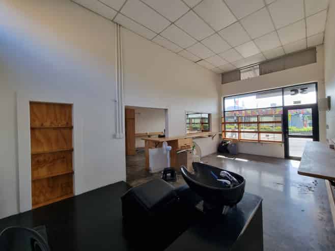 Retail By Popular Bagel & Doughnut Shops