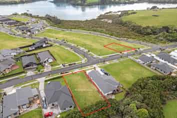 10 and 13 Orawahi Road, Glenbrook