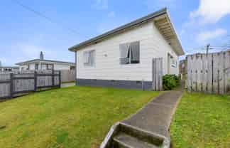 9 Morere Street, Titahi Bay