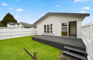 14 Wall Street, Nawton