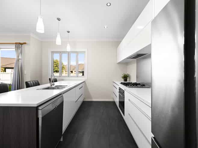 27 Teatree Close, Huntington