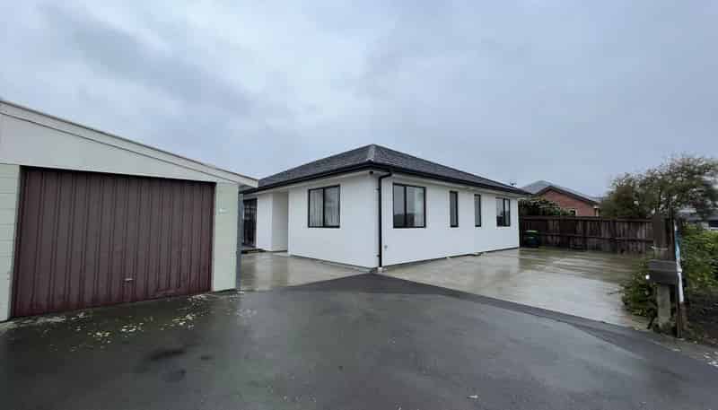 15 Spitfire Place, Wigram