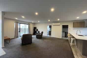 15 Spitfire Place, Wigram