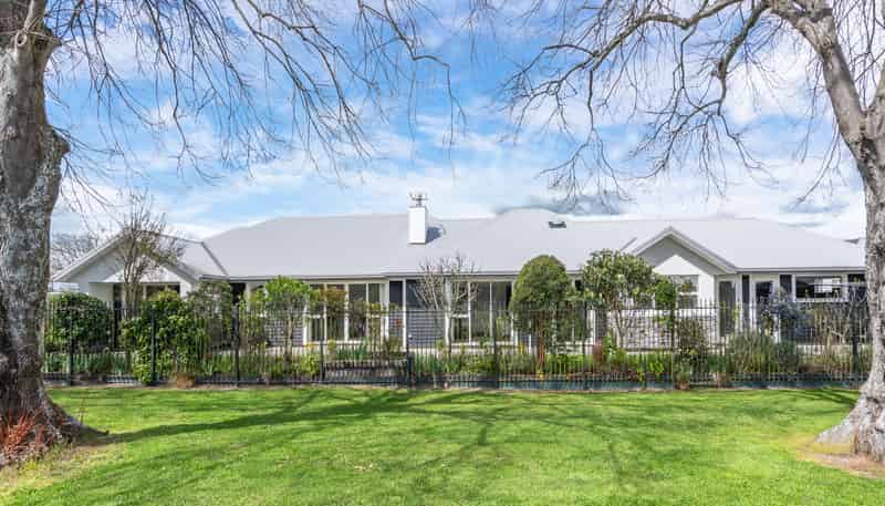 4 Levinge Lane, Hillmorton