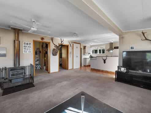 9 Strode Avenue, Naseby