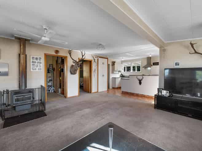 9 Strode Avenue, Naseby