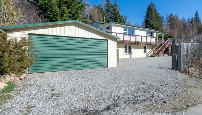 9 Strode Avenue, Naseby